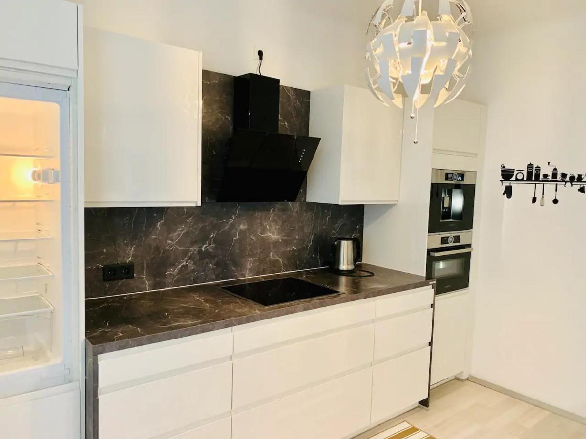 75m² At Belvedere Palace Apartment Wien